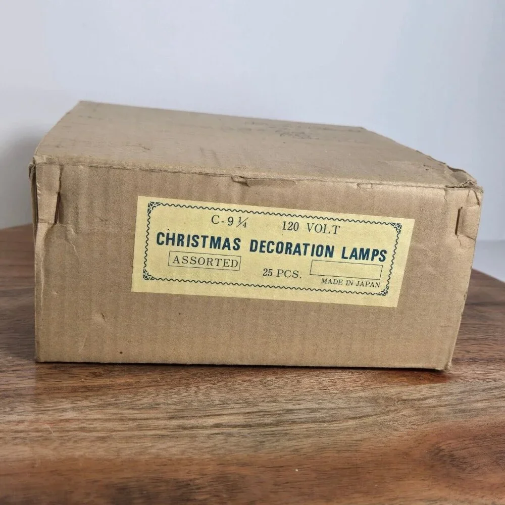 Vtg C-9 1/4 Christmas Light Bulbs/ Lamps Red Blue Whit 120V Japan Box 25  Untest